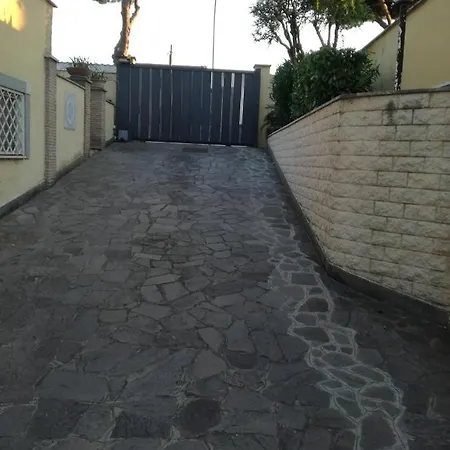 Indipendente In Grande Apartment