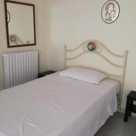 Indipendente In Grande * Roma